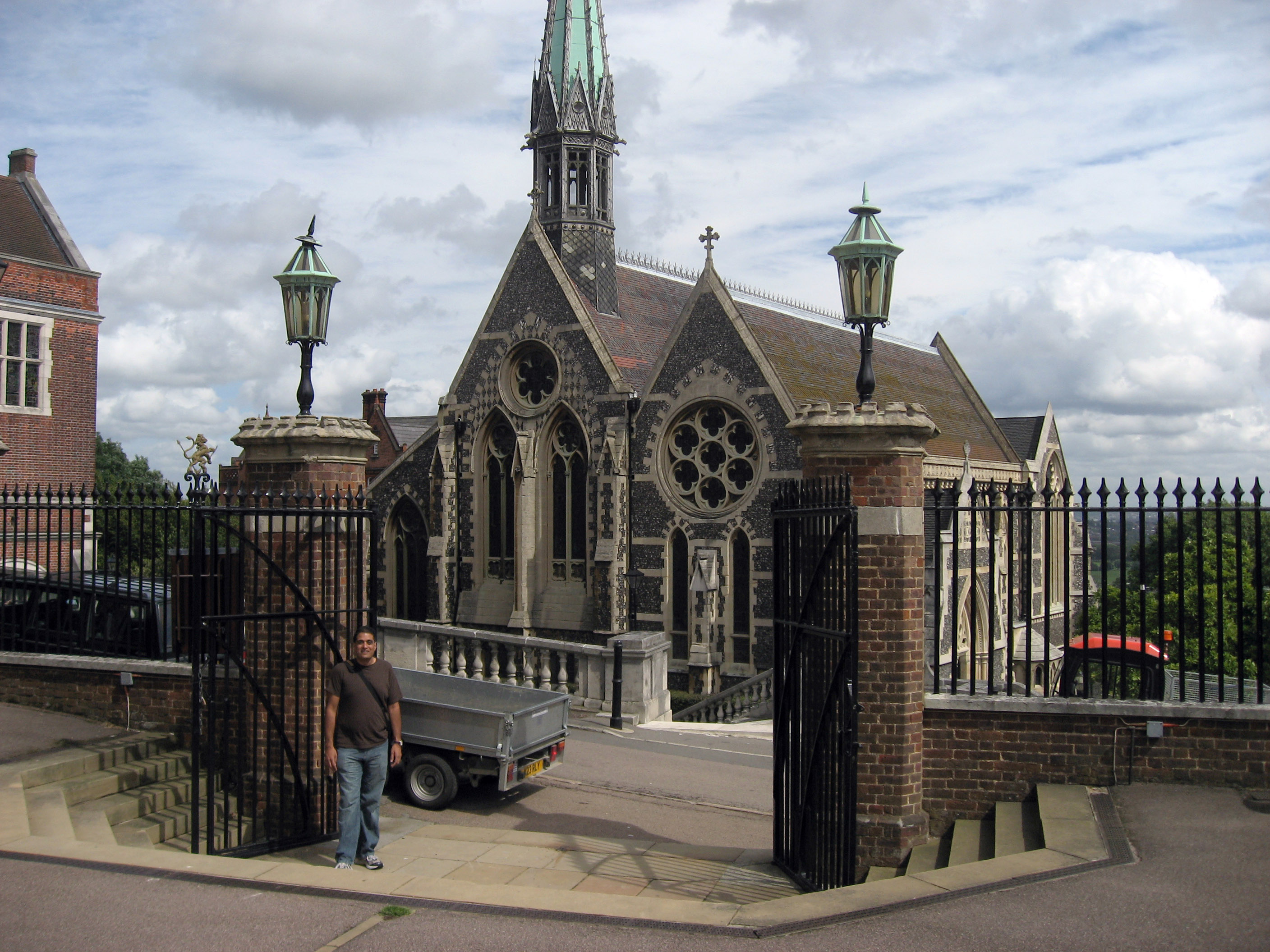 p03b_london_nilay_harrow_school.jpg